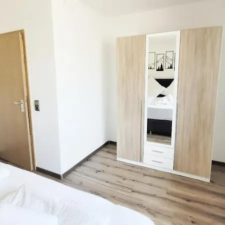 Entspannte Auszeit I Balkon I Burgblick