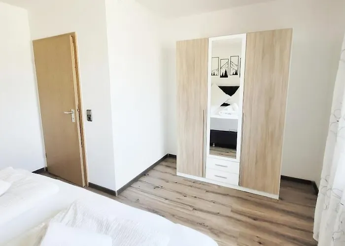Entspannte Auszeit I Balkon I Burgblick